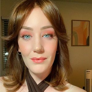 Meet your Posher, Melanie